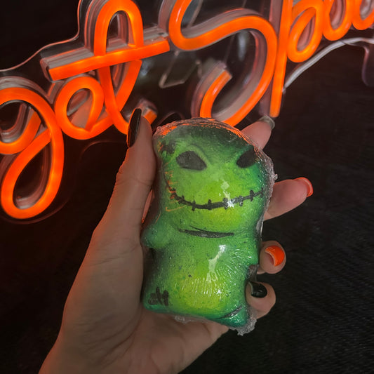 White Chocolate & Raspberry Bath Bomb